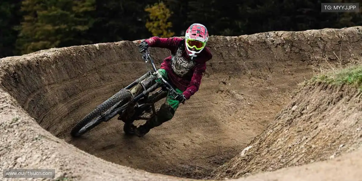 真人游戏首选平台：官方正版安全稳定，玩得放心更尽兴